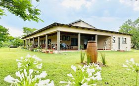 Berto'S Lodge